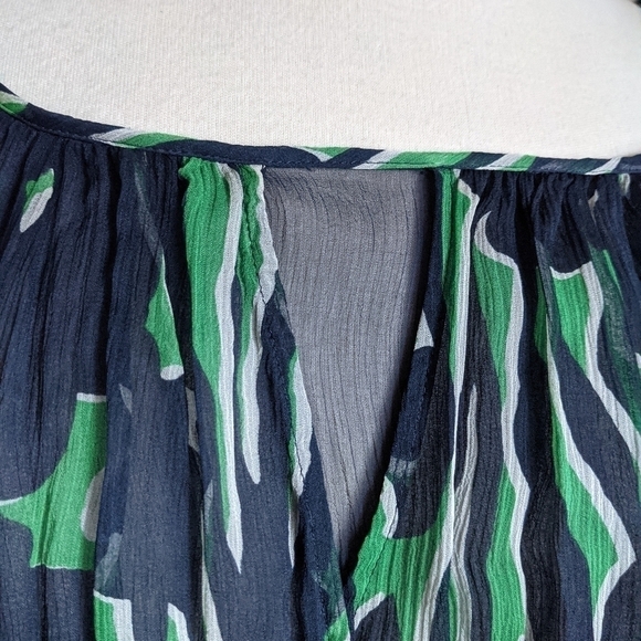 Bcbg Maxazria 100% Silk Babydoll Blouse xs - Picture 3 of 14